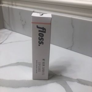 {F l o s s} Lip Gloss